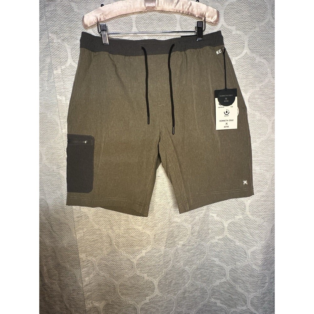 Kenneth Cole Men's Active Tech Shorts Cargo Zip Pocket Khaki Heather Stretch M